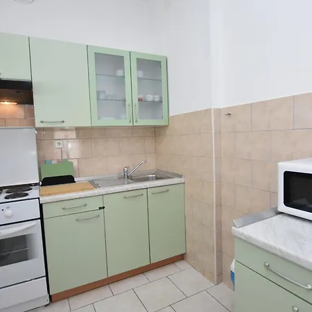Apartment Tonja *