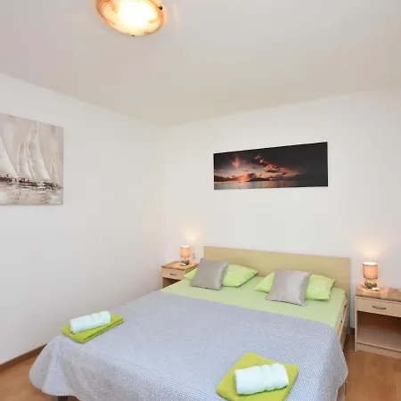 Apartment Tonja *