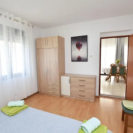 Tonja Apartmán Primošten