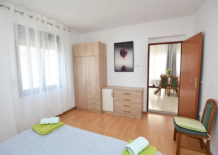 Tonja Apartman Primosten
